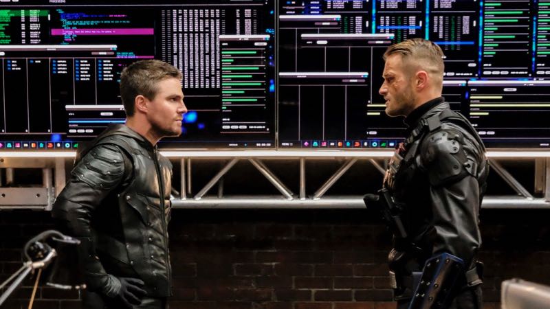 Arrow All for Nothing Photos: Oliver Confronts Vigilante