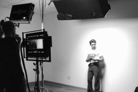 Zac Efron tweets out the first pic of himself as serial killer Ted Bundy in Extremely Wicked, Shockingly Evil and Vile