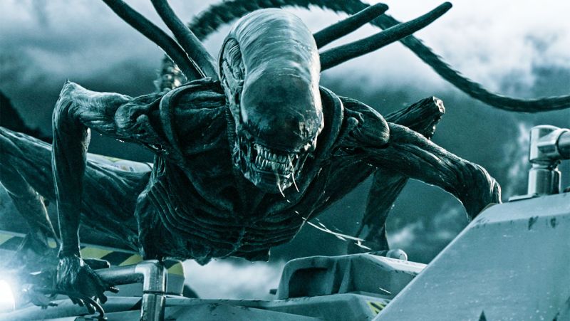 Ridley Scott: 'No Reason' Alien Shouldn't Be on Level as Star Wars for Fans