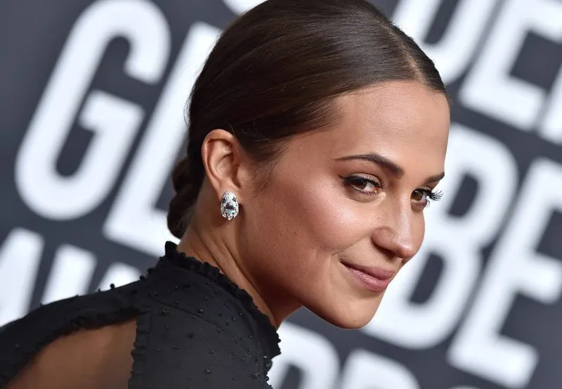 Alicia Vikander to Star in The Marsh King's Daughter