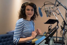 Jenny Slate to Voice Iconic Role of Miss Nanny in Muppet Babies