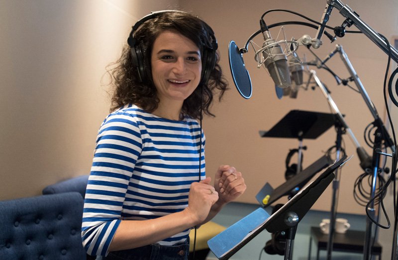 Jenny Slate to Voice Iconic Role of Miss Nanny in Muppet Babies