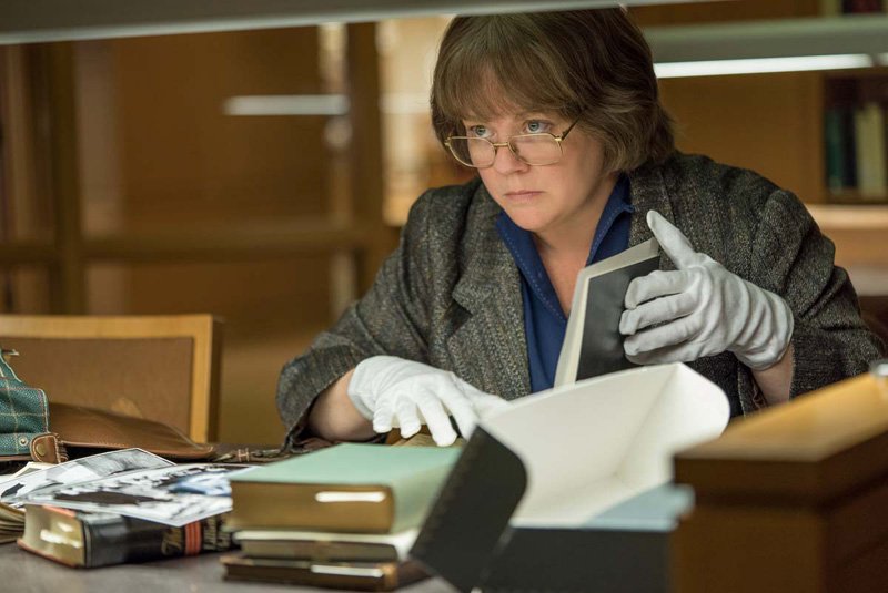 Watch Melissa McCarthy in the Can You Ever Forgive Me? Trailer