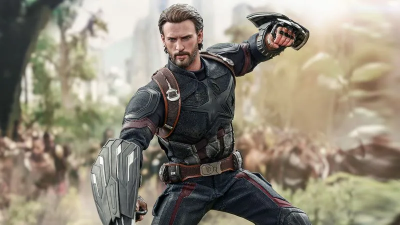 Infinity War Captain America Hot Toy: Get This Man a Tiny Shield