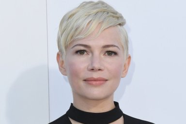 Michelle Williams Joins Julianne Moore in After the Wedding Remake