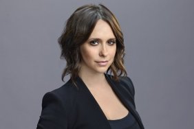 Jennifer Love Hewitt Joins 9-1-1 Season 2 as Series Regular