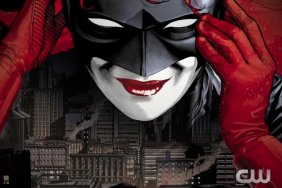 Comic-Con: Batwoman Teased in The CW's New Heroes & Villains Trailer