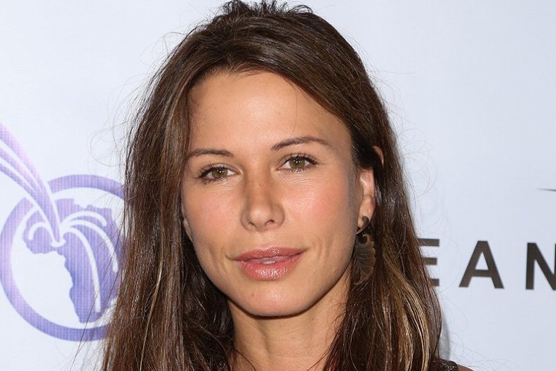 Rhona Mitra Cast For Villain Role In Supergirl Season Four