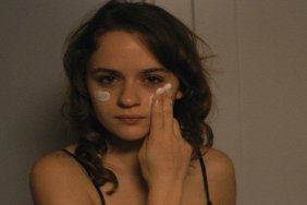 New Trailer and Poster For Joey King-Starring Family Drama Summer '03