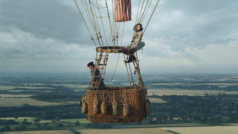 First Look At Eddie Redmayne and Felicity Jones in The Aeronauts