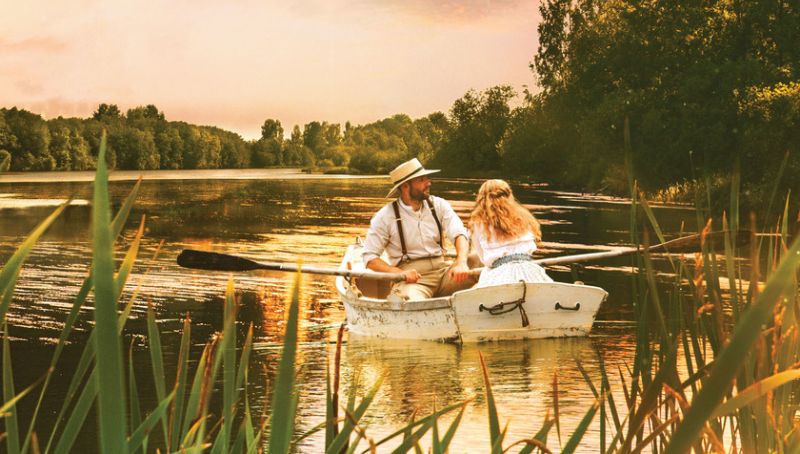 New The Seagull Poster Showcases Pristine Scenery