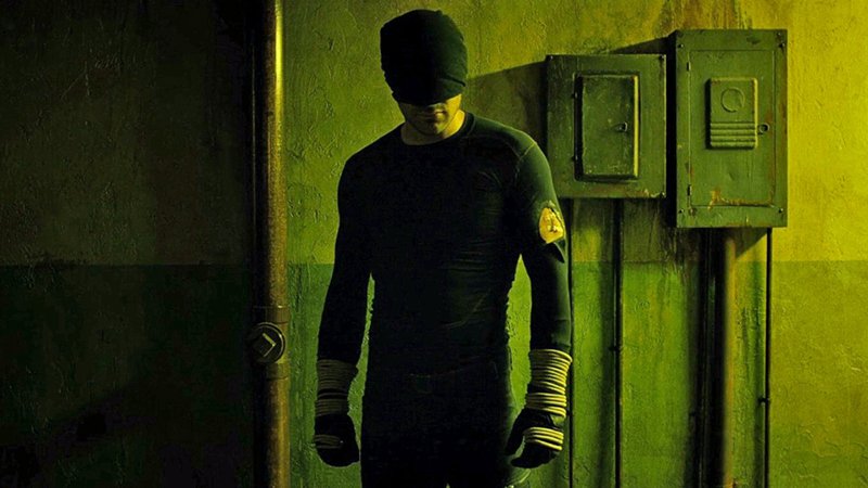 New Daredevil Season 3 Poster Promises Darkness
