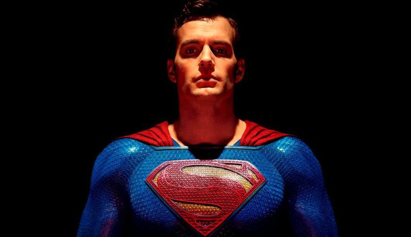 Henry Cavill Issues Strange Response to Superman News