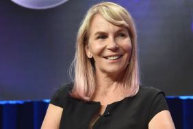 Sharp Objects' Marti Noxon Inks Deal With Netflix