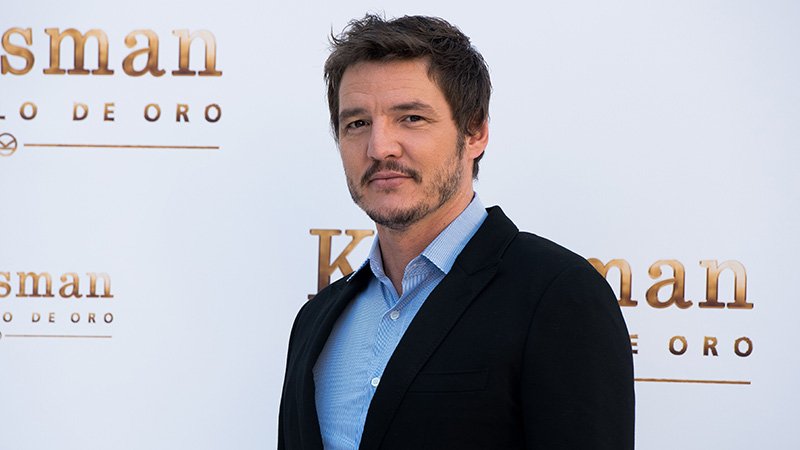 Pedro Pascal to Lead the Live-Action Star Wars Mandalorian Series