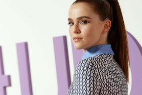 Zoey Deutch Signs On For Zombieland Sequel