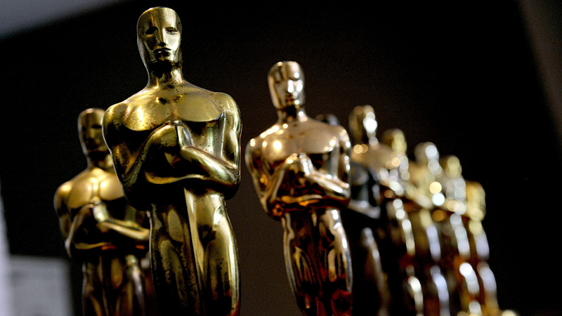 Oscars to Air Hostless for the First Time in Three Decades