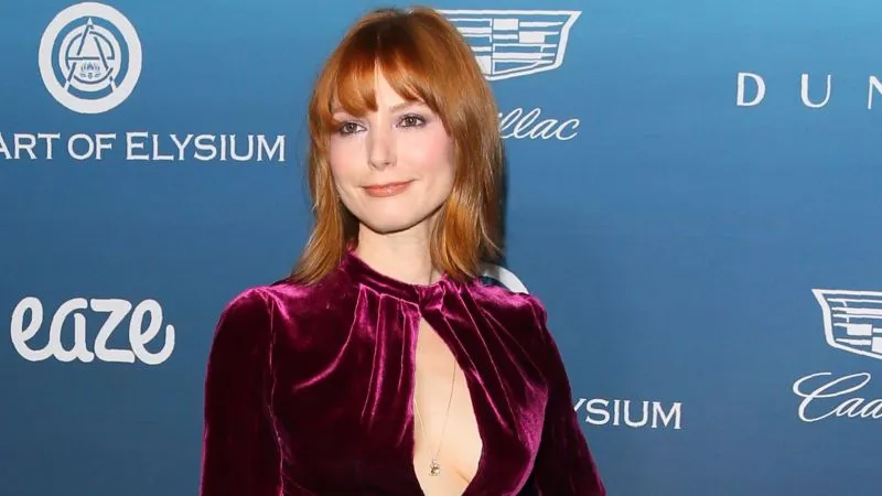 Alicia Witt Signs On For Orange Is The New Black Final Season