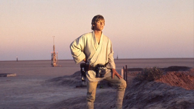 The best order for Star Wars films, according to Mark Hamill - CNET