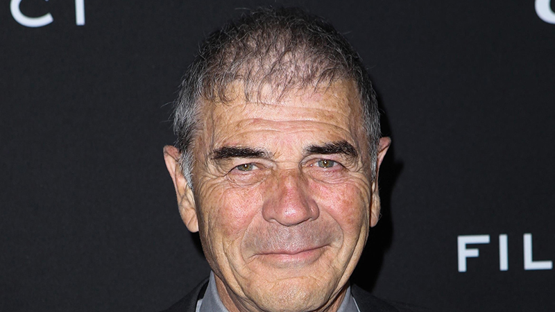 Apple's Amazing Stories will Pay Tribute to Robert Forster