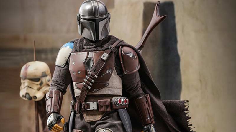 The Mandalorian Collectible Figure