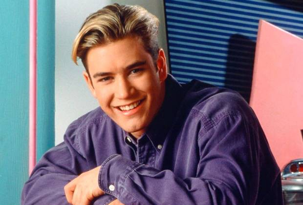 Saved by the Bell Set Photo Teases Mark-Paul Gosselaar's Return