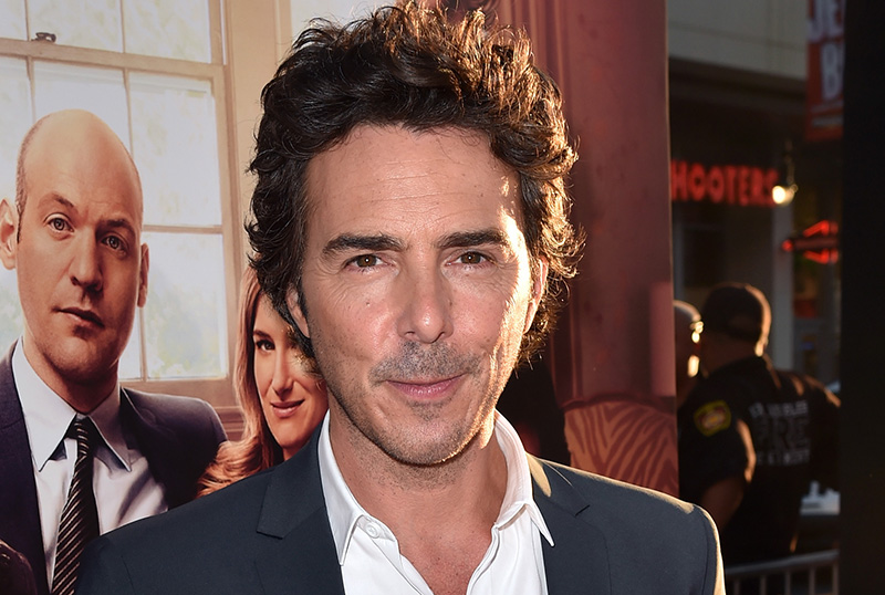 Shawn Levy to Helm Father-Daughter Drama Film Backwards for Netflix