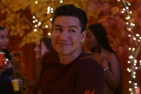 Saved by the Bell Is Back to the Max in the New Official Teaser