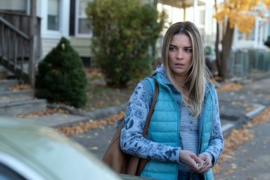 AMC's Kevin Can F**k Himself Trailer & Photos Starring Annie Murphy
