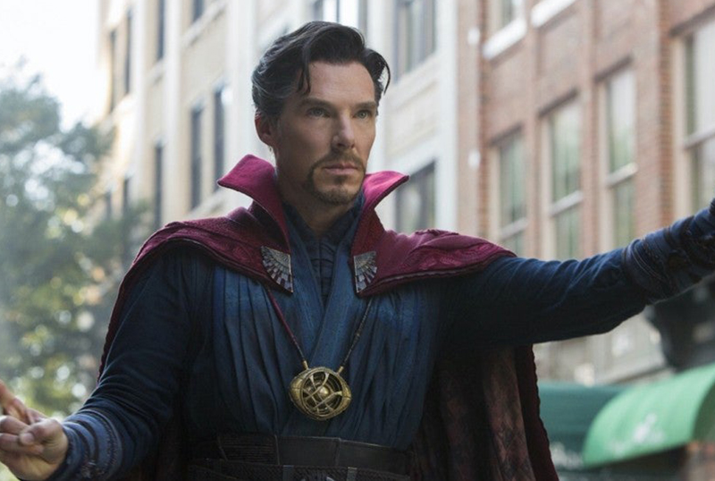 Benedict Cumberbatch Praises Doctor Strange 2 Director Sam Raimi