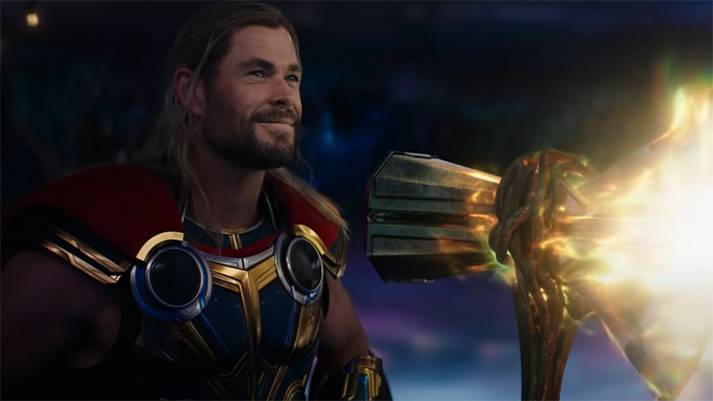 Thor Wields Stormbreaker in New Love and Thunder Photo