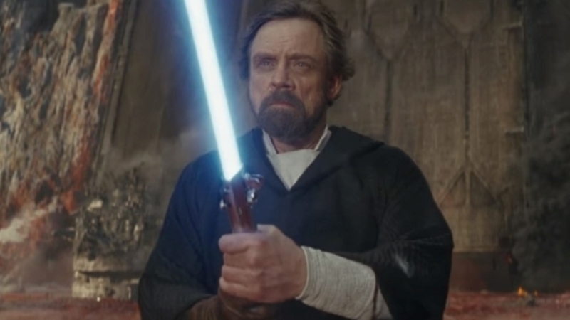 Mark Hamill Disagreed With Rian Johnson About Luke Skywalker's Direction