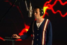 Watch the Sound With Mark Ronson on Apple TV+