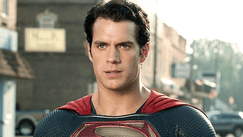 Henry Cavill Confirms Superman Return & Teases DCEU Future With New Image