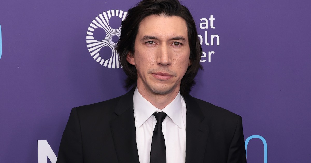 Star Wars' co-stars Mark Hamill, Adam Driver work together to find