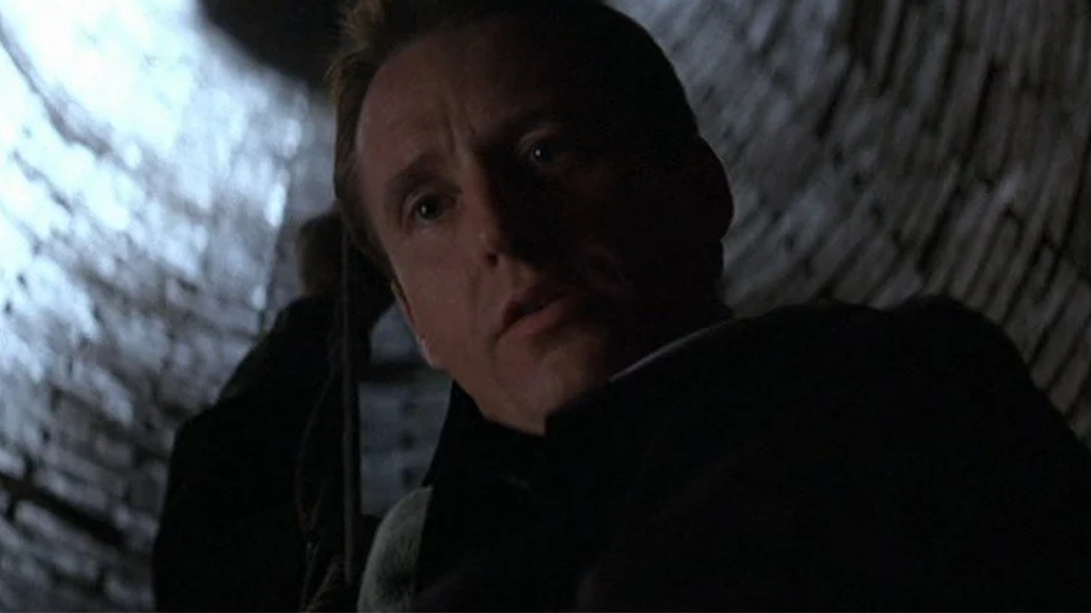 Linus Roache Reflects on Batman Begins: Christopher Nolan Was 'Magical'