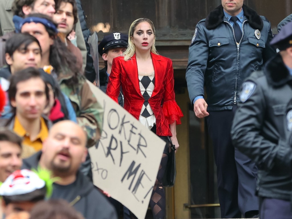 Las fotos del juego Joker 2 muestran el atuendo de Harley Quinn de Lady Gaga en Folie à Deux