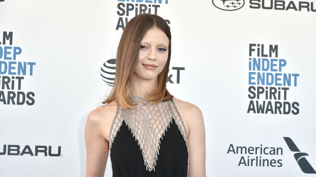 mia goth's blade character
