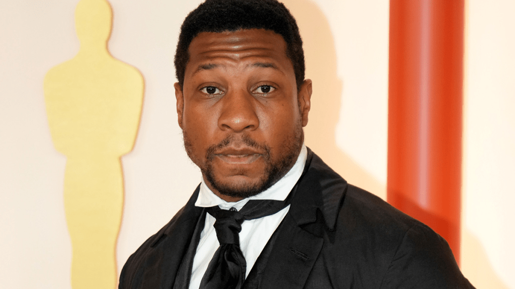 Jonathan Majors Trial Sets August Date After Actor Appears in Court