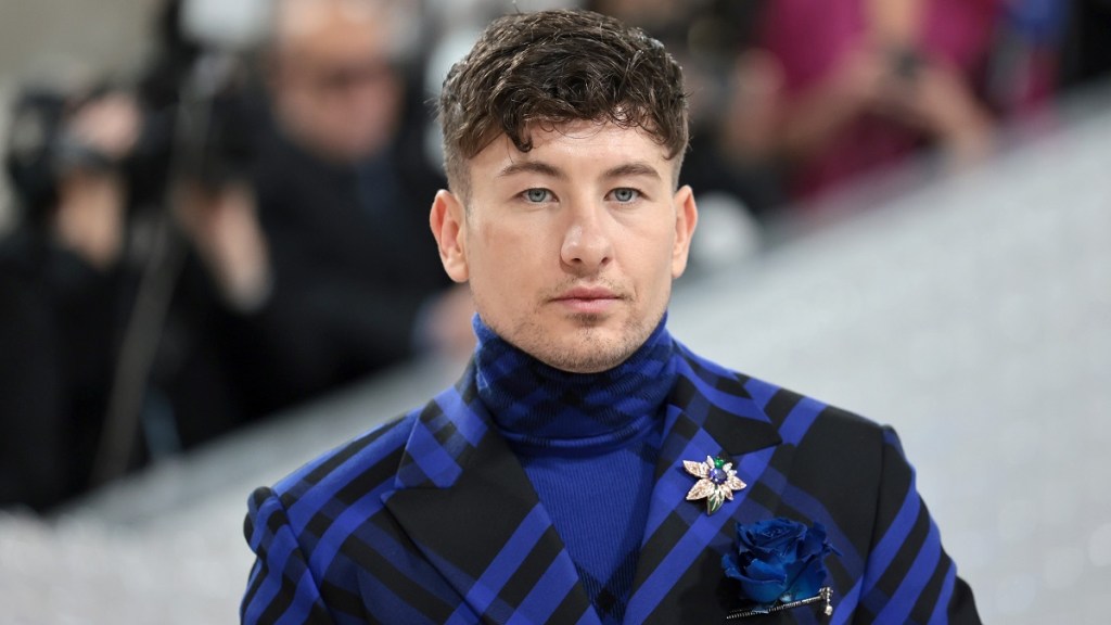 Barry Keoghan Is Heavily Tattooed in First Bird Set Photos
