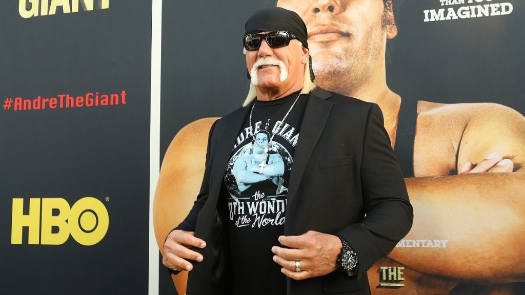 Hulk Hogan Doesn't Drink Anymore, Has Lost 40 Pounds