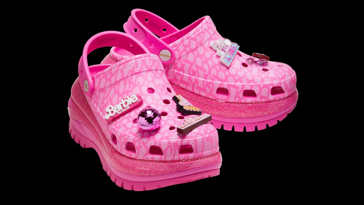 essentials for dream barbie crocs ! // now on our website