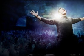 Tony Robbins: I Am Not Your Guru Where to Watch and Stream Online