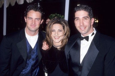 David Schwimmer & Jennifer Aniston Share Heartfelt Tributes to Matthew Perry