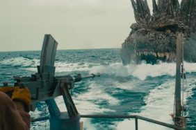 Godzilla Minus One Clip Shows Titular Kaiju Chasing a Tugboat