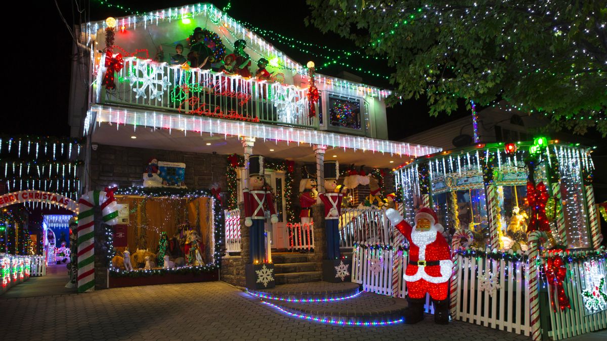 The Great Christmas Light Fight Season 6 Streaming: Watch & Stream
