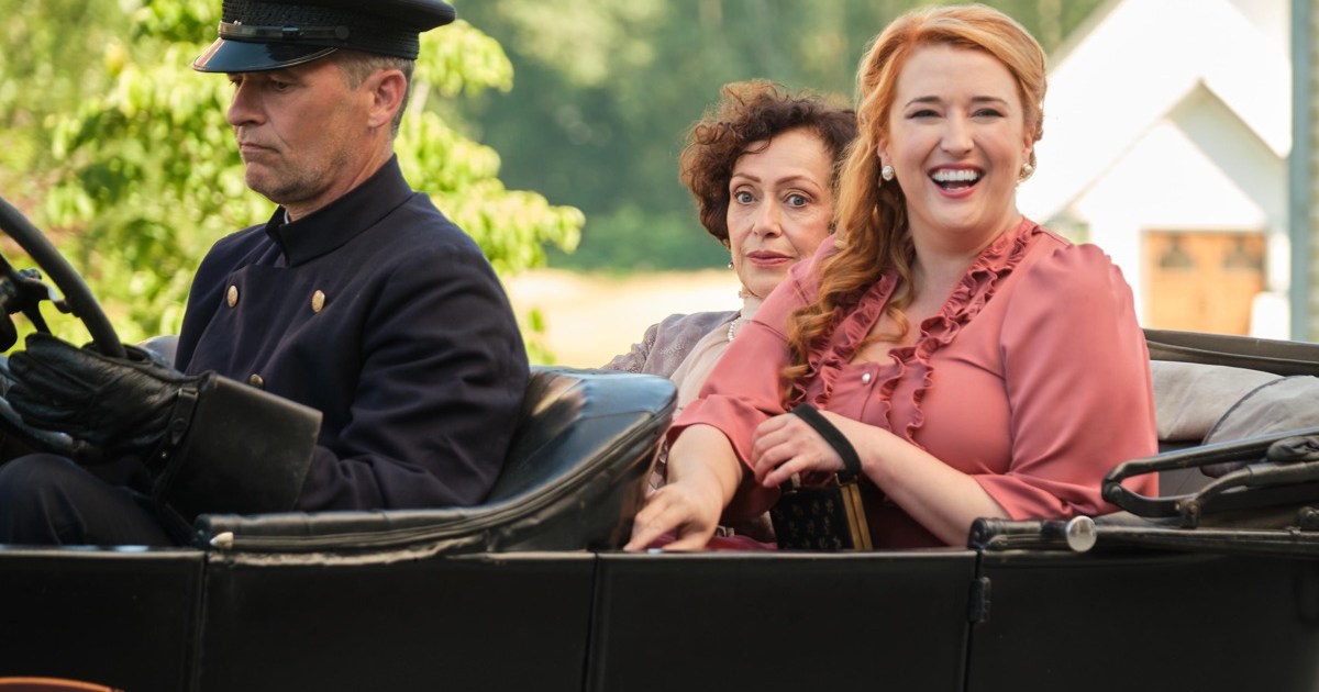 When Calls the Heart Season 10 Streaming: Watch & Stream Online via Peacock