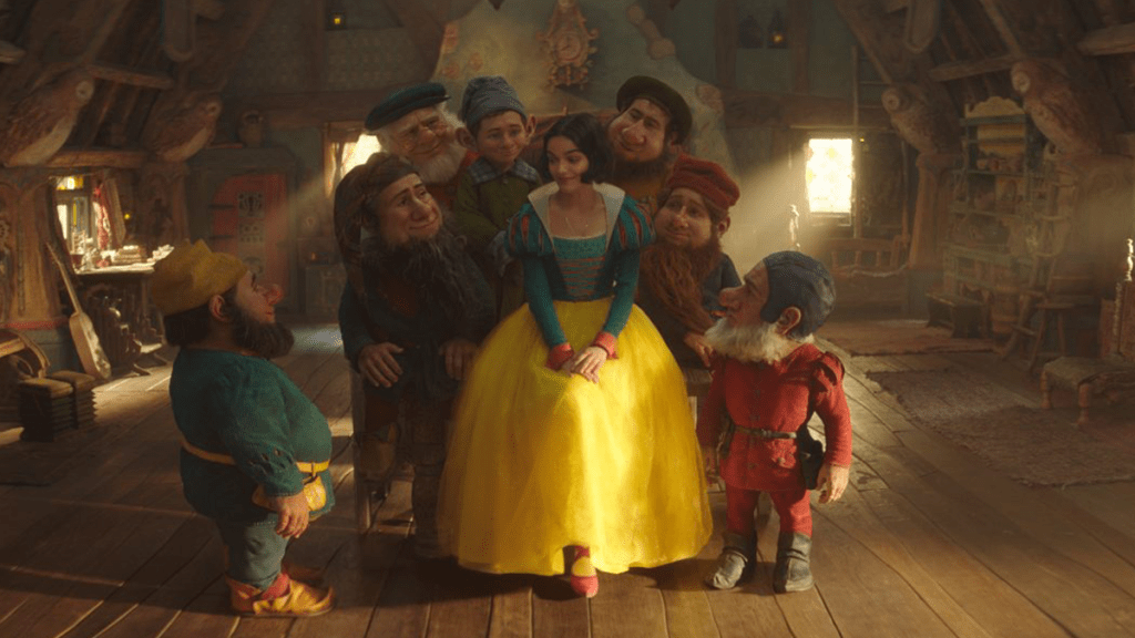 Snow White: First Footage of Gal Gadot's Evil Queen Shown at D23
