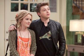 Melissa & Joey Season 3 Streaming: Watch & Stream Online via Hulu