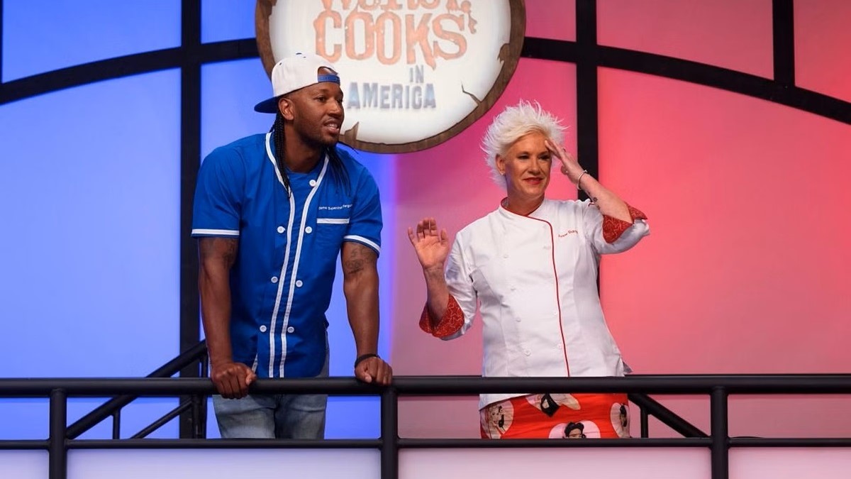 Worst Cooks in America Season 13 Streaming: Watch & Stream Online via